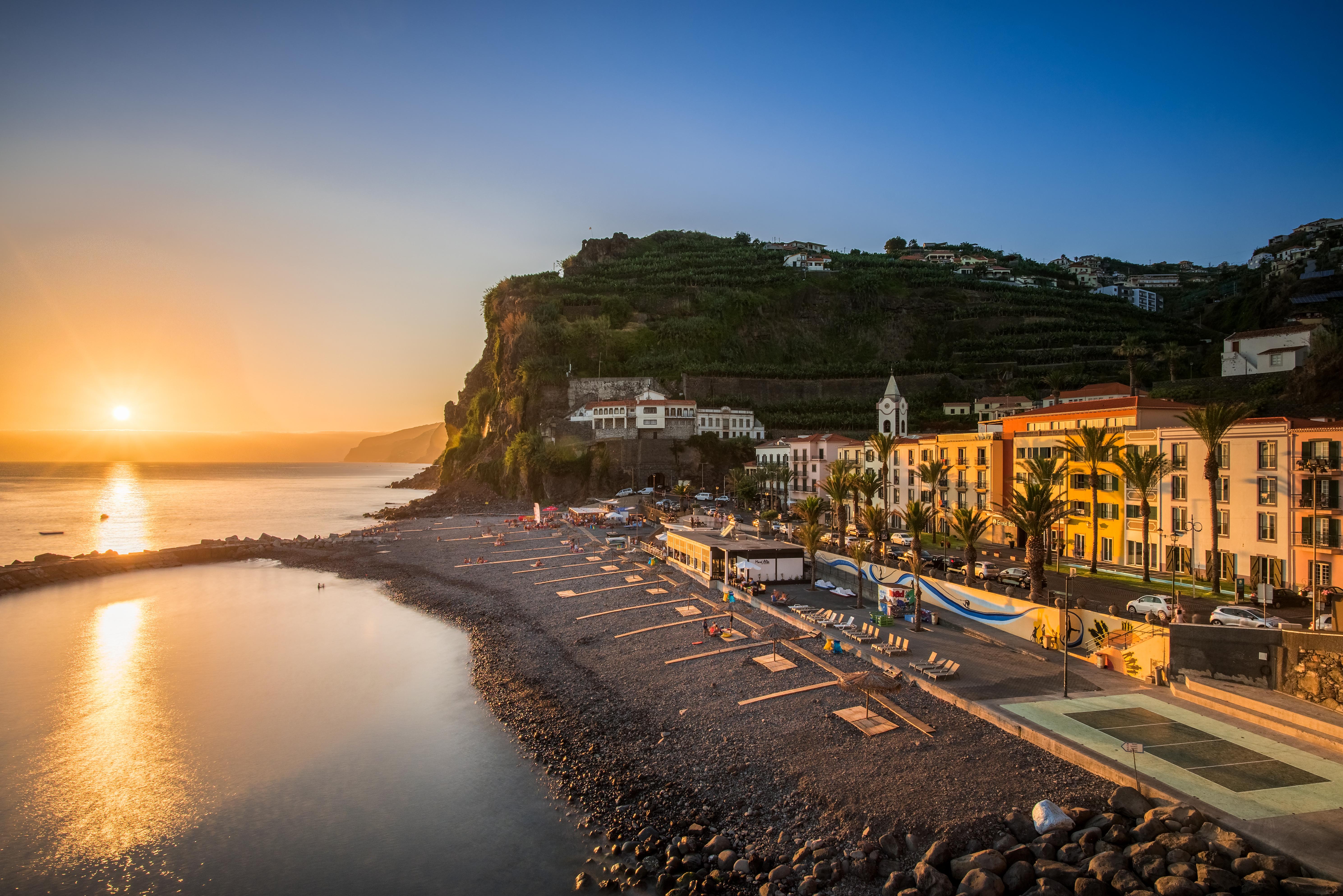 Enotel Sunset Bay Ponta do Sol  Exterior photo